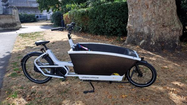 Bike test Urban Arrow Family Cycling UK